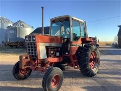 1980 International 886 2WD Tractor 