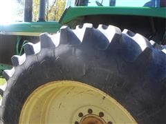 items/f1602a78f034ec11a3ee0003fff903d6/1979johndeere44402wdtractor-21_f8b3e508e3fe4bc8b3bc69b0e858750a.jpg