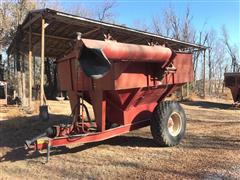United Farm Tool 500 Grain Cart 
