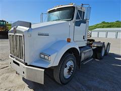 2011 Kenworth T800 T/A Tractor Truck 