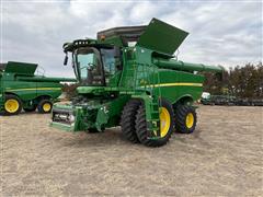 2020 John Deere S770 Combine 