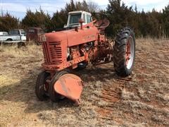 1955 Farmall 300 2WD Tractor For Parts 