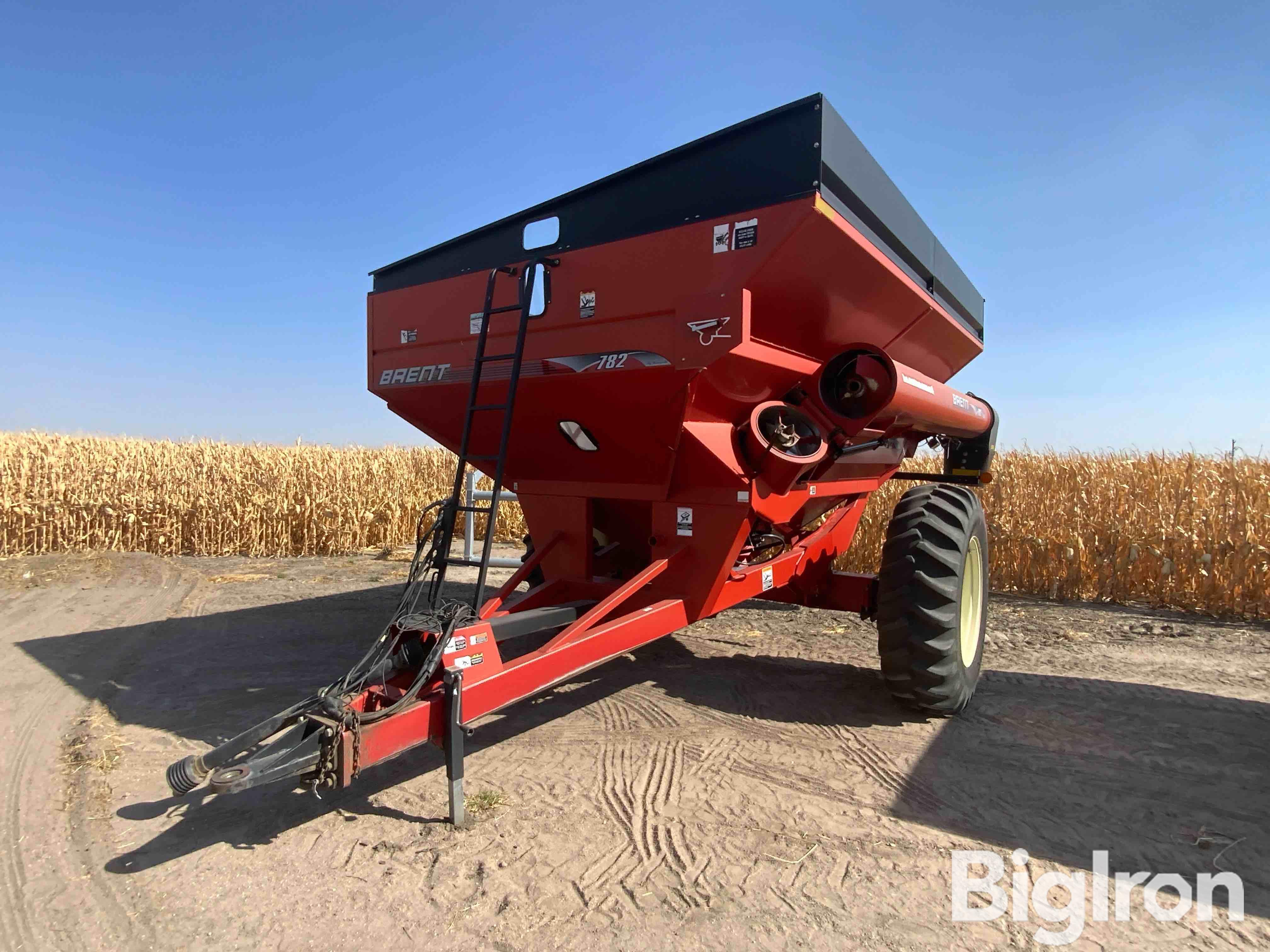 Brent 782 Grain Cart 