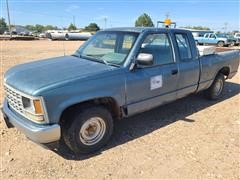 1990 Chevrolet Cheyenne 1500 2WD Extended Cab Pickup 