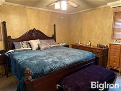 master bedroom 2.JPG