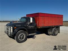 1971 Chevrolet C60 S/A Grain Truck 