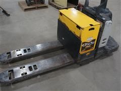 Crown 4000 Series 6000lb Ride On Electric Forklift 