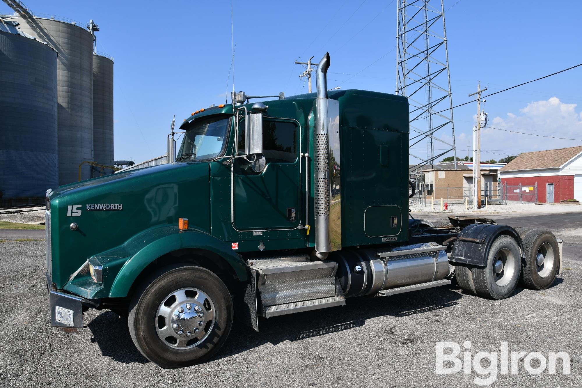 2015 Kenworth T800 T/A Truck Tractor 