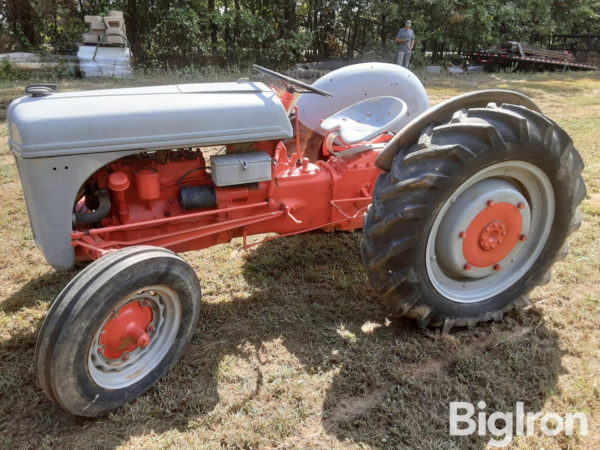 1949 Ford 9N 2WD Tractor 