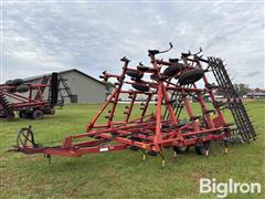 Case IH 4800 Field Cultivator 