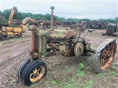 John Deere B 2WD Tractor 