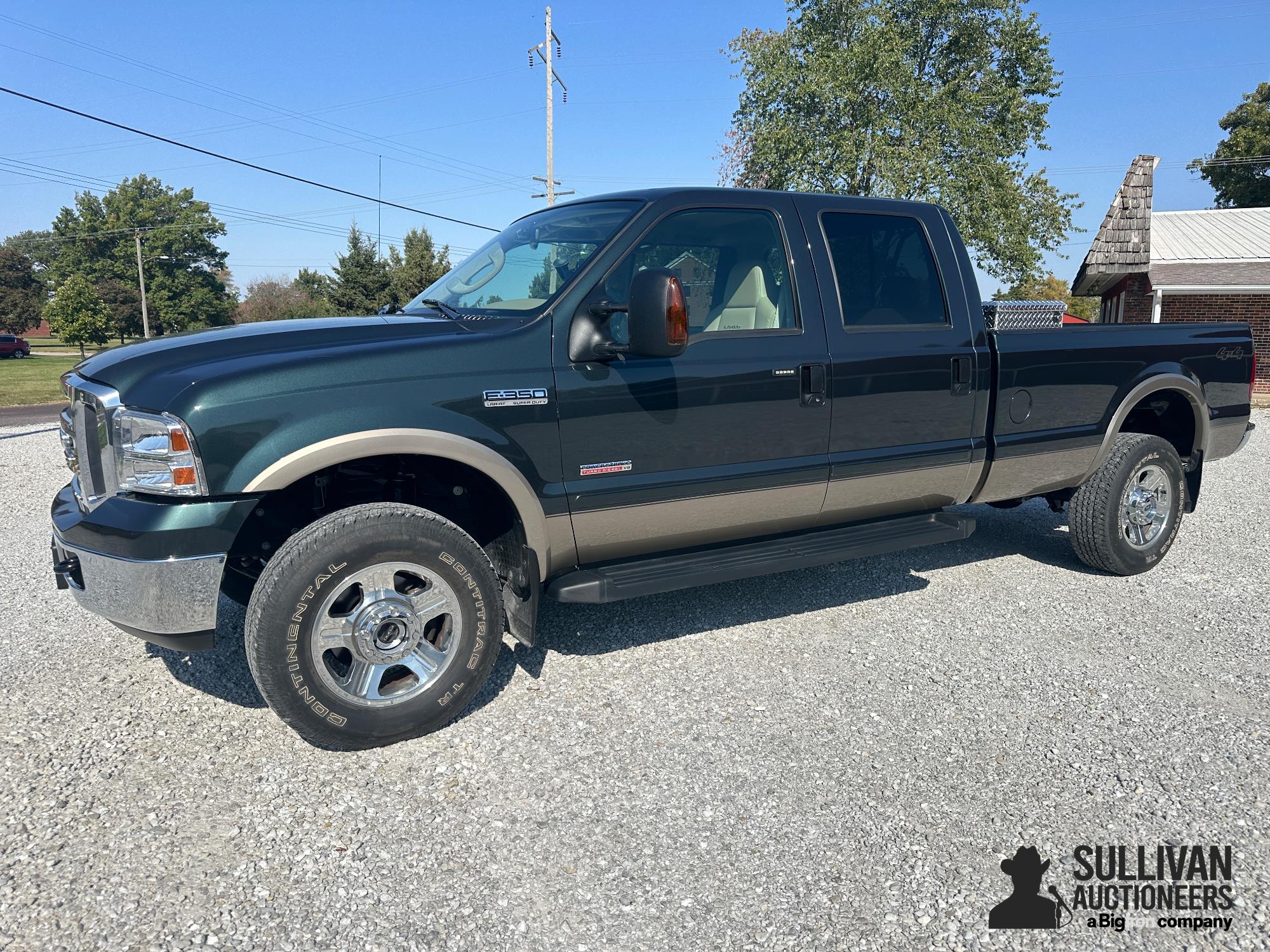 2006 Ford F350 Super Duty XL Lariat Crew Cab 4x4 Pickup 