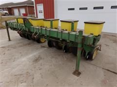 John Deere 7000 Mounted Planter 