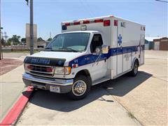 2002 Ford E450 Cutaway Ambulance 