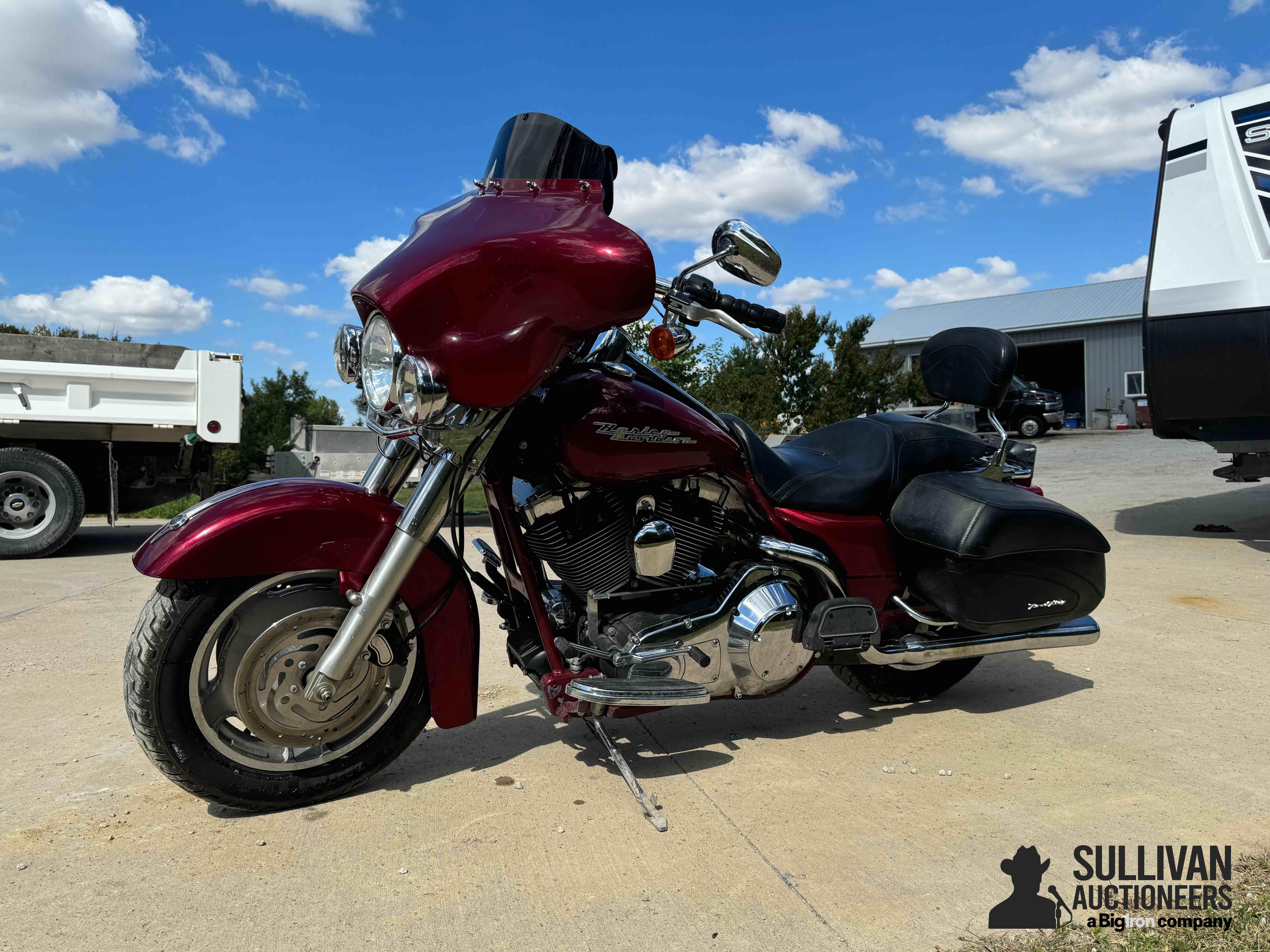 2005 Harley Davidson Road King Motorcycle 