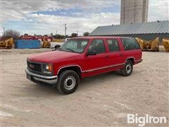 1999 GMC K1500 4X4 Suburban 