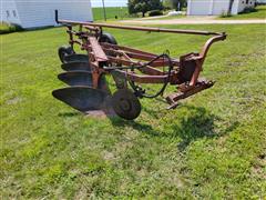 International 540 4 Bottom Plow 