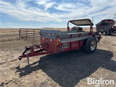 H&S 235 Manure Spreader 