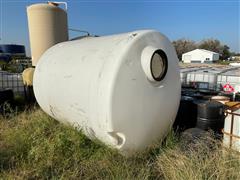 3000 Gallon Upright Tank W/ Base 