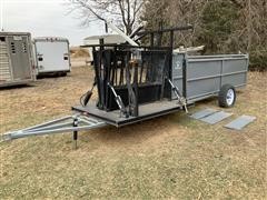 Olcott Calf Working Alley Way & Hydraulic Squeeze Chute 