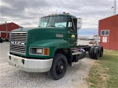 1992 Mack CH600 T/A Cab & Chassis 