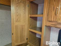 items/f5846a101a4df01195f2000d3a62d525/1997-newmar-mountain-aire-5th-wheel-camper_672a95309c8c4c379e361ec0fa533fa6.jpg