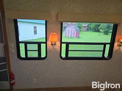 items/f5846a101a4df01195f2000d3a62d525/1997-newmar-mountain-aire-5th-wheel-camper_7ca7d350243746c6b801ec88a51a010e.jpg