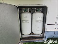 items/f5846a101a4df01195f2000d3a62d525/1997-newmar-mountain-aire-5th-wheel-camper_ac0b4ca80f604a89b4fef58b1a6c391a.jpg