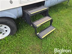 items/f5846a101a4df01195f2000d3a62d525/1997-newmar-mountain-aire-5th-wheel-camper_c47a753f6bb44320905d8c8d294dc7b5.jpg