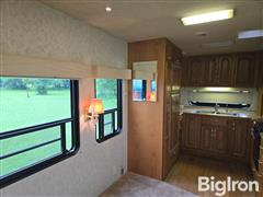 items/f5846a101a4df01195f2000d3a62d525/1997-newmar-mountain-aire-5th-wheel-camper_ce8d24685fcb48b2bc8680daf36183ae.jpg