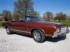 1971 Oldsmobile Cutlass Convertible 