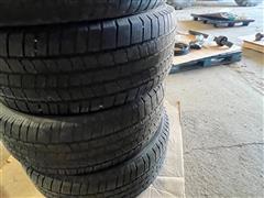 items/f5b1f6418167ed11a76e0003fff9401b/michelin27555r20tires_b63563233c2d4cdca9ffc10e3c002678.jpg