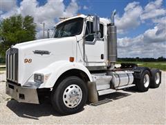 2004 Kenworth T800 T/A Truck Tractor 