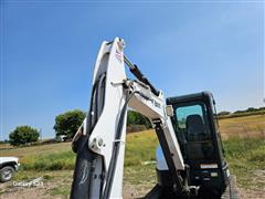 items/f5d72c227376ef11a4e6000d3a62e002/backhoe-7_a6ed3bc20a684f05bdf77ea5345c79c4.jpg