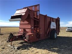 Hesston 60B Loaf Stacker 