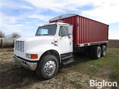 1992 International 4900 T/A Grain Truck 