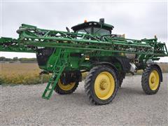 2018 John Deere R4038 Self-propelled Sprayer 