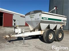 Willmar Super 800 Pull Type Fertilizer Spreader 