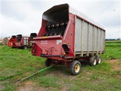 Miller Pro 4100 Front Unload Forage Wagon 