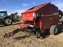 New Idea 4865 Soft Core Baler 