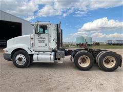 items/f6d3cac29e30ef11a2960022488fe55b/1996internationalnavistar94006x4trucktractor_9cbd64dcd20f4fe394bb2607bf84e110.jpg