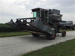 1984 Gleaner M3 2WD Combine W/15’ Platform Head 