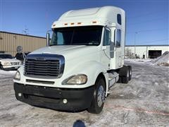 2008 Freightliner Columbia 120 T/A Truck Tractor 
