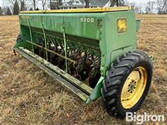 items/f73f1ea168dfef11b5427c1e52426a9d/johndeere8200drill-19_d934b0eaf03d461aa90532c8aa4aeb70.jpg