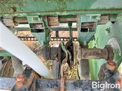 items/f73f1ea168dfef11b5427c1e52426a9d/johndeere8200graindrill-20_62b4598b2e694a6b8f954738977d8007.jpg