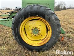 items/f73f1ea168dfef11b5427c1e52426a9d/johndeere8200graindrill-20_7875809f48bd4f35affc61578b6d2f09.jpg