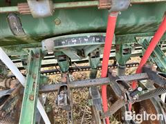 items/f73f1ea168dfef11b5427c1e52426a9d/johndeere8200graindrill-20_a7b5a82077a9465297d03c571b1ea8f2.jpg