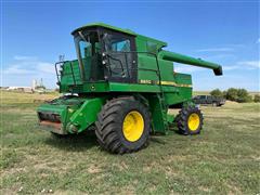 1987 John Deere 8820 Titan II 4WD Combine 