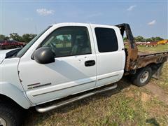 items/f74fc5b192b74f7ab6e4864cc7852858/2004chevrolet2500hd4x4pickup-8_45f192bdb0aa425da6ed519120c07b1a.jpg