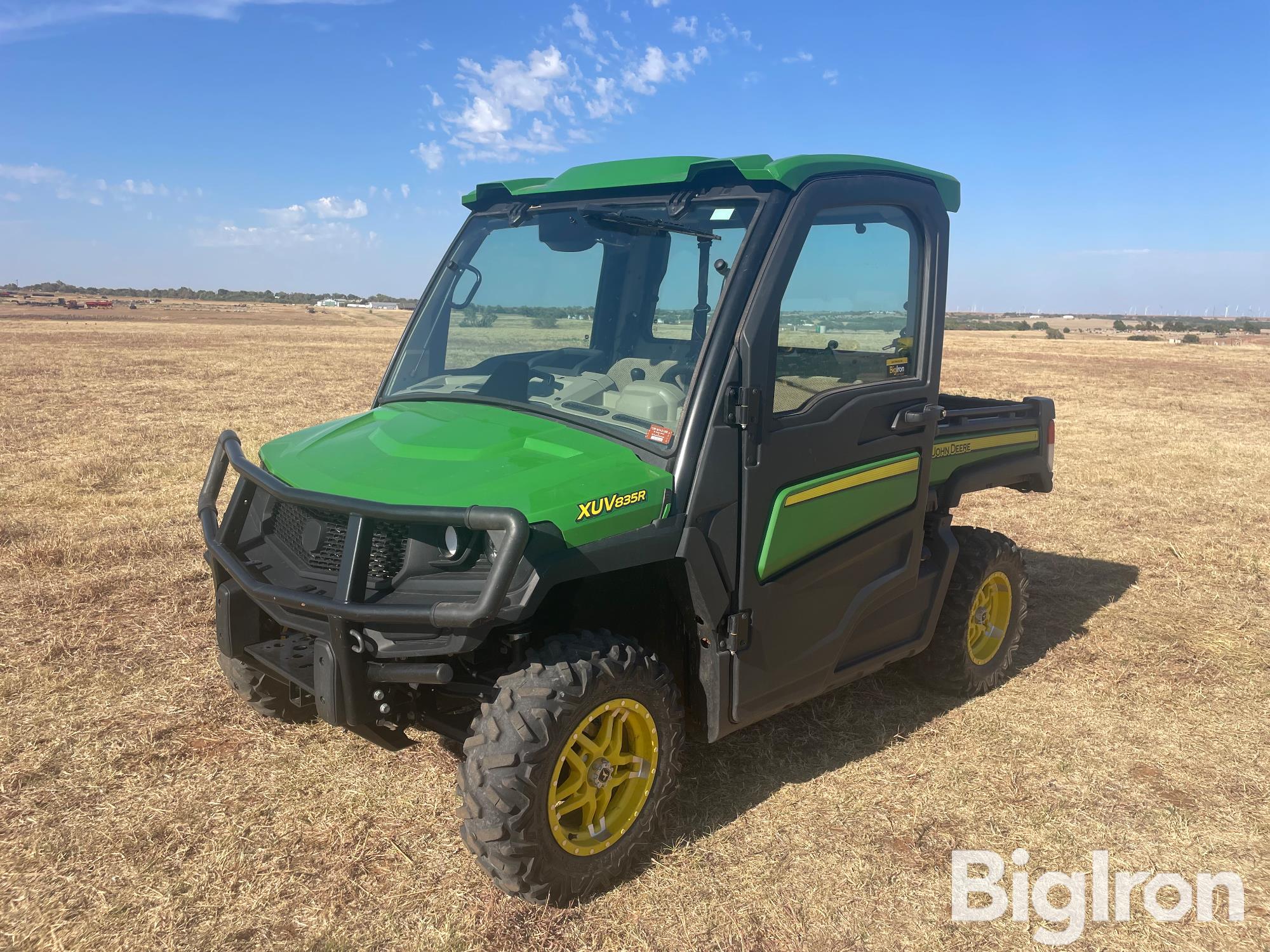 2019 John Deere XUV 835R Gator 4x4 UTV 